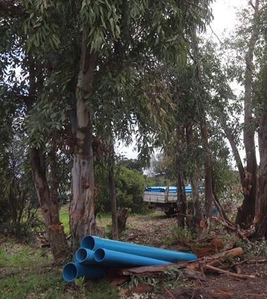 Tubi a Cala dei Francesi il Grig presenta un esposto 