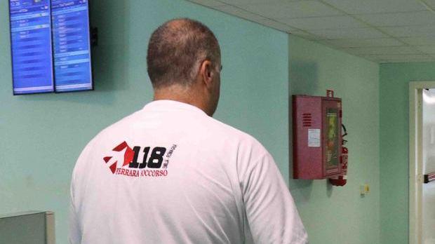 L’allarme da Cona: ricoverato in ospedale picchia tre infermieri