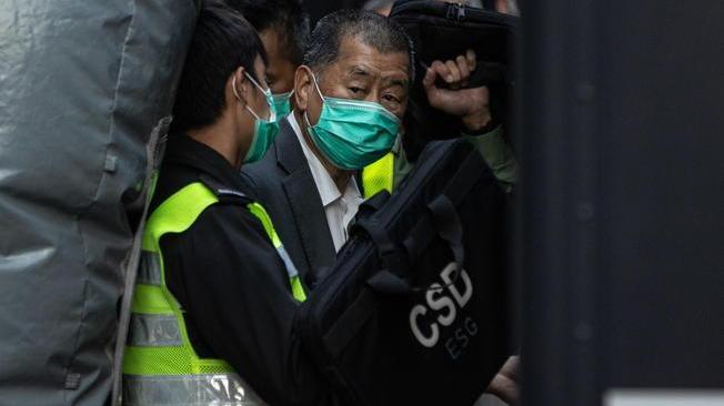 Hong Kong: Jimmy Lai condannato a 12 mesi reclusione