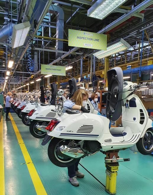 «Dopo il dividendo, Piaggio paghi il premio di risultato agli operai» 