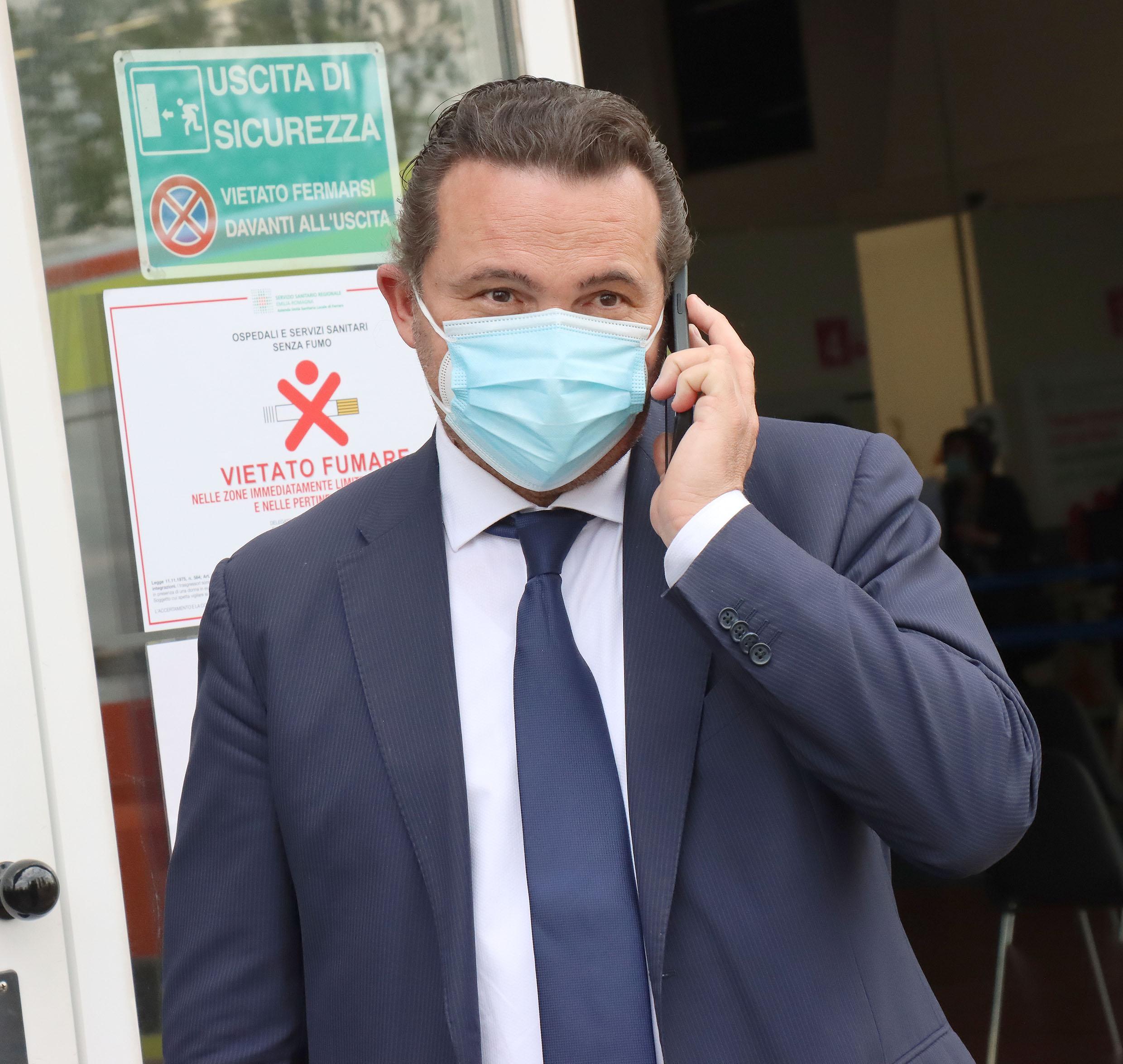 Emilia Romagna. Minacce di morte dei negazionisti all’assessore alla Sanità Donini 