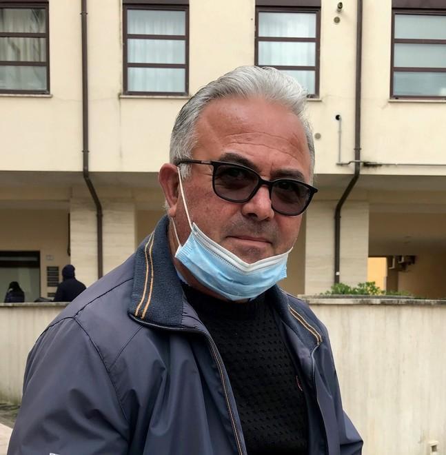 Voglio guarire e tornare a lavorare Ma l’intervento non si fa causa Covid
