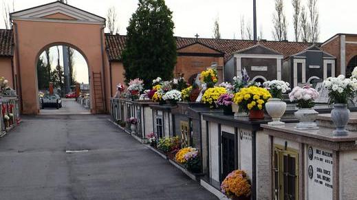 Più loculi nel cimitero Approvato lo studio per un nuovo edificio