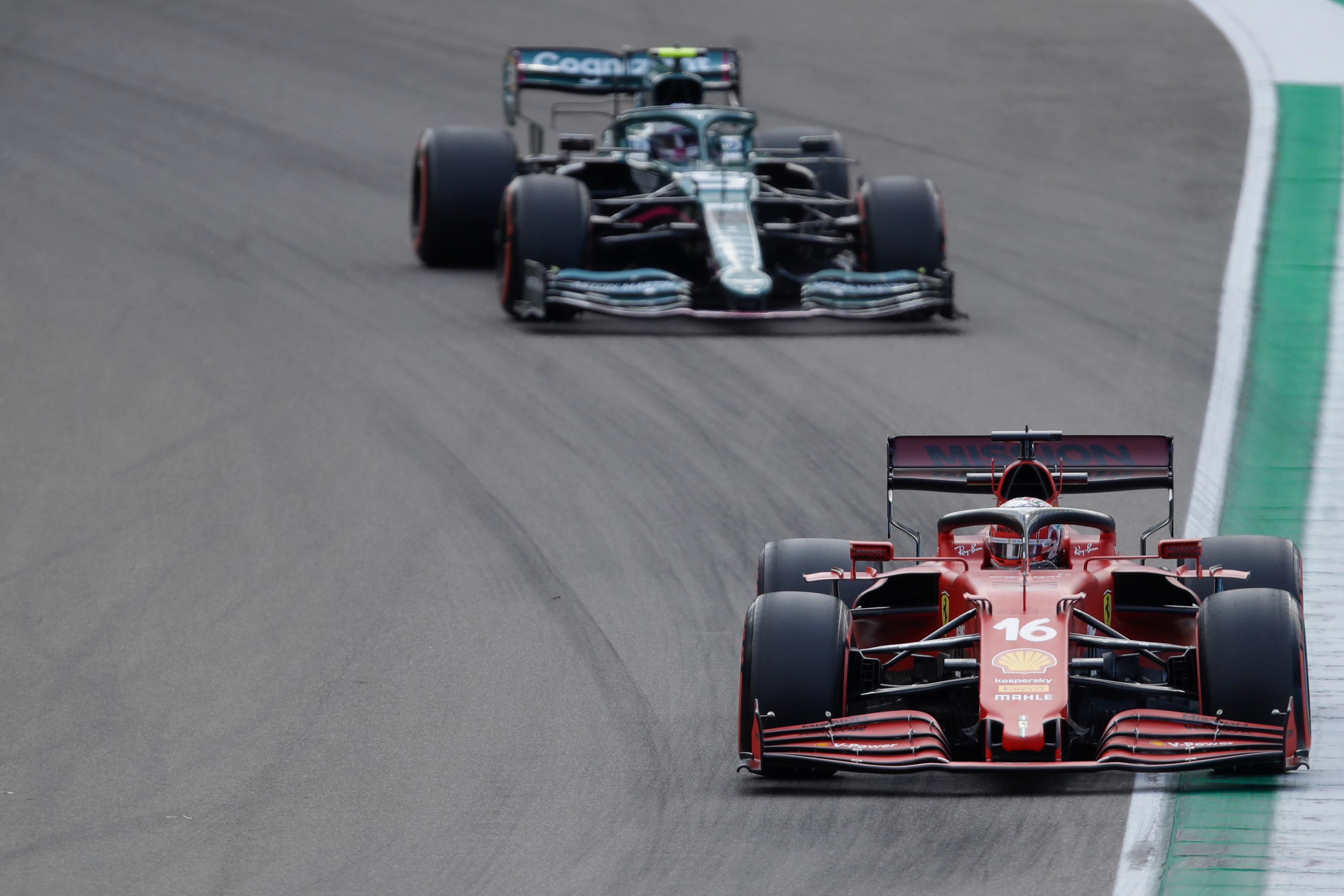 Charles Leclerc in pista a Imola