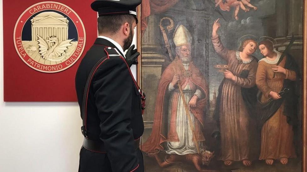 Antico dipinto rubato 22 anni fa, denunciato informatico di Pistoia