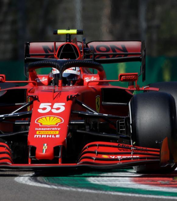 Mercedes più veloci nelle prove libere ma le Ferrari sono subito dietro 