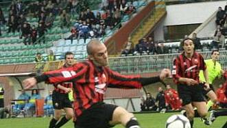 «Caro amico Diego, vince la Lucchese»