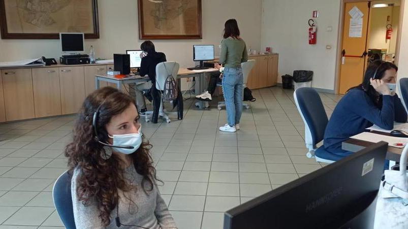 Vaccini, cambio di passo Entro il 25 aprile 4.500 dosi