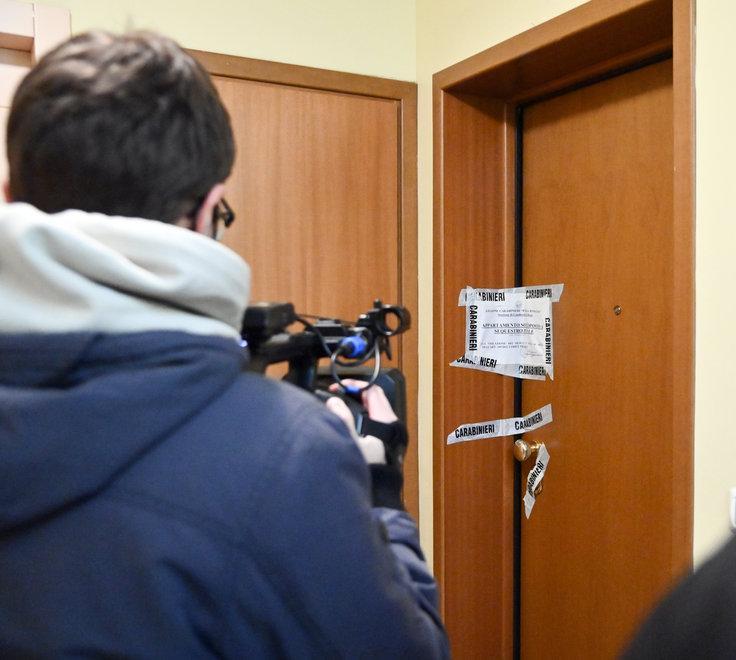 Avvelena e uccide il patrigno La madre è grave: fermato 19enne