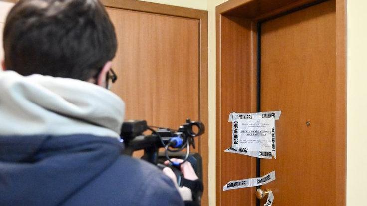 Avvelena e uccide il patrigno La madre è grave: fermato 19enne