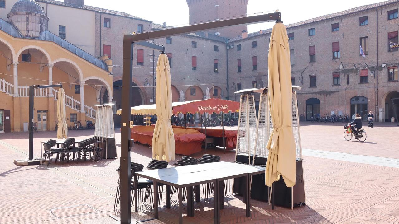 Ferrara, tassa rifiuti scontata per duemila aziende: dal Comune arriva la boccata d’ossigeno