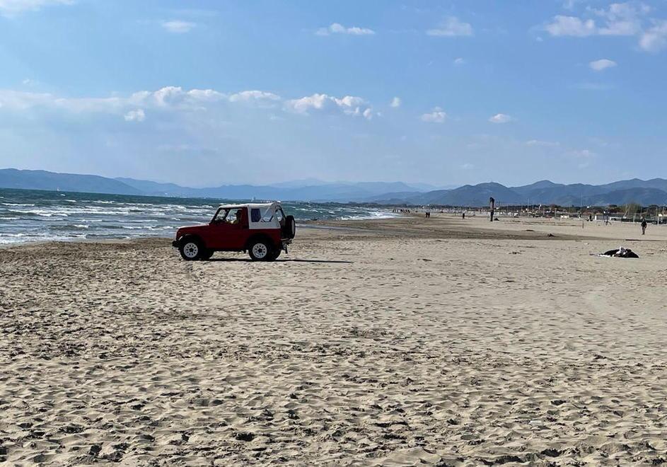 Parcheggio in riva al mare