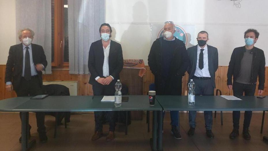 Scende in pista “Amare Piombino” pensando già alle comunali 2024
