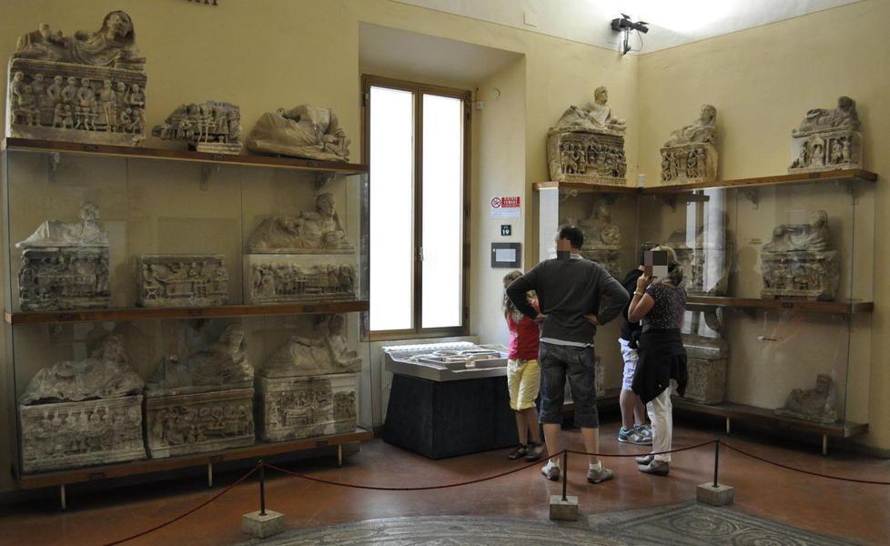 Guarnacci, corsa contro il tempo per riaprire nel periodo estivo 