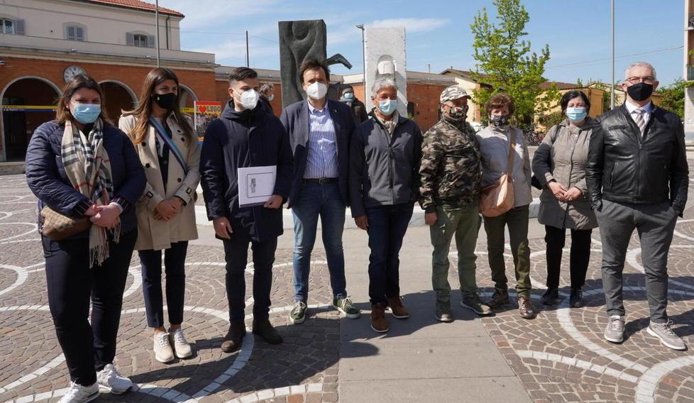 Criminalità alla stazione, la Lega a Lamorgese: «Controlli e presidio fisso»