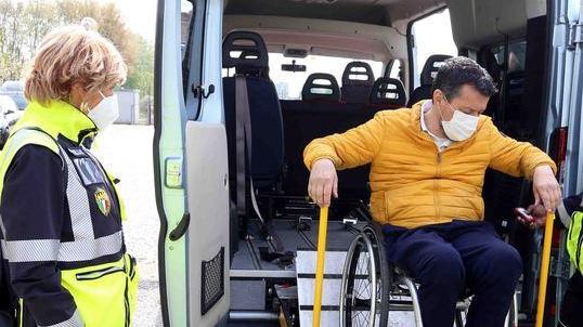 Trasporto sociale gratuito per le persone più fragili