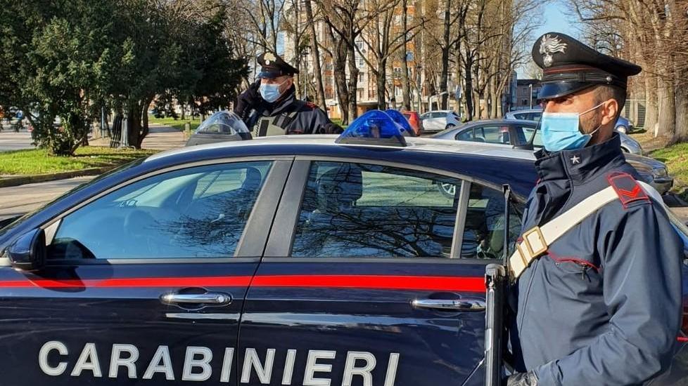 Aveva le dosi pronte Pusher fermato Gli assuntori segnalati