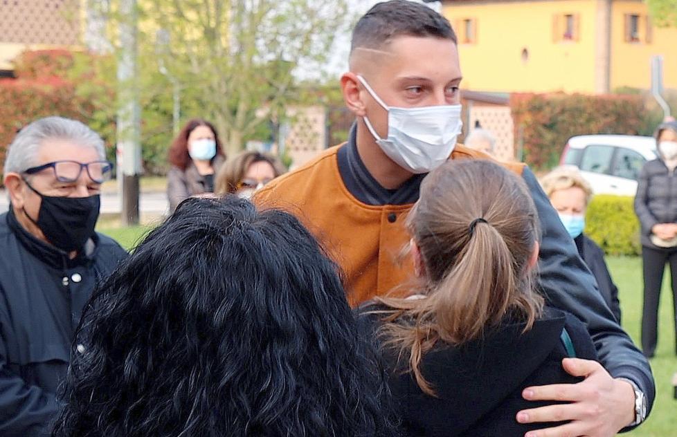 Lacrime per Romano Il suo ultimo dono è stato per chi soffre 