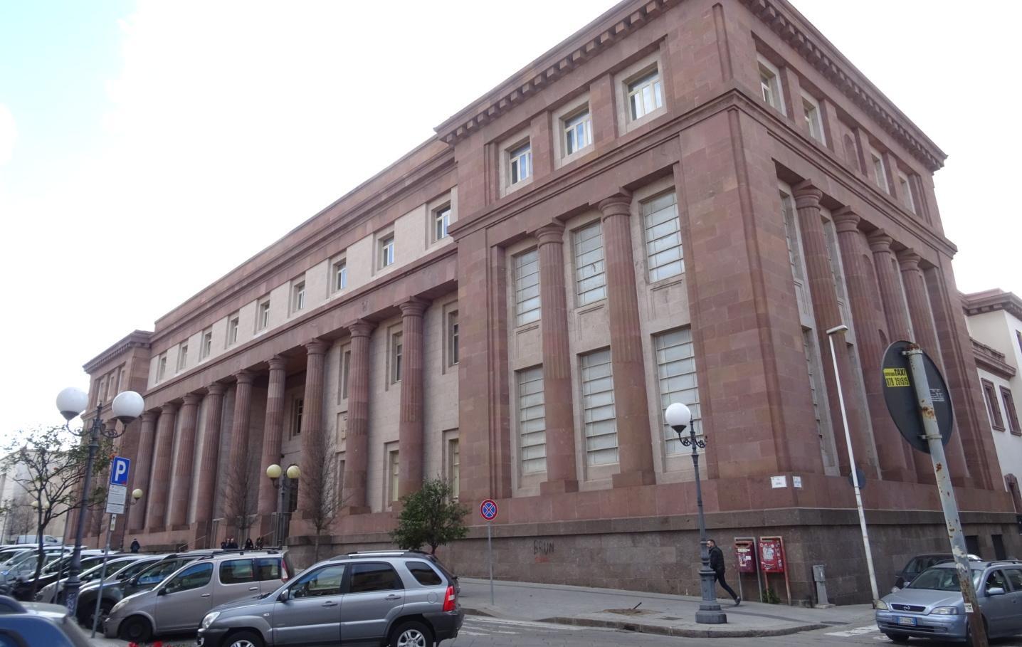 Offese e aggressioni, marito assolto 