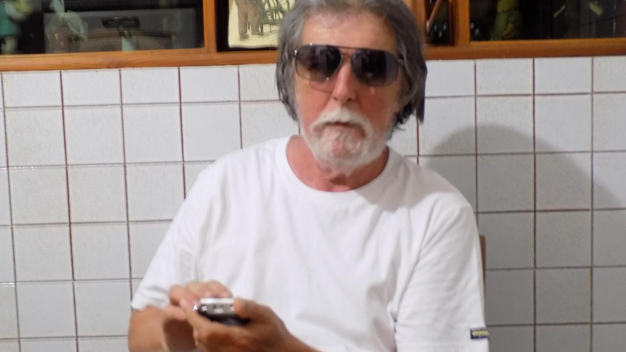 «Parto per un viaggio lungo, senza ritorno»: addio Mauro, una vita tra cattedra e passioni