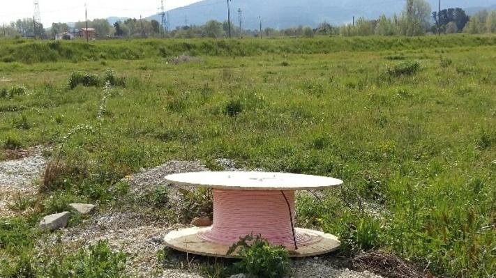 Un nuovo scavo nella strada appena asfaltata