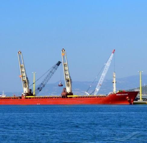 Scarsa sicurezza a bordo, stop alla nave 