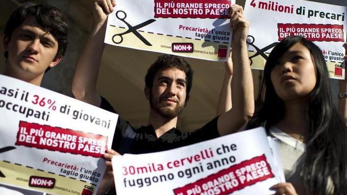 Gelata sul lavoro, pagano i più giovani