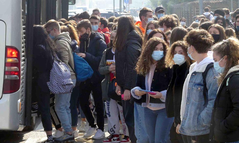 Il grande ritorno a scuola preoccupa i presidi 