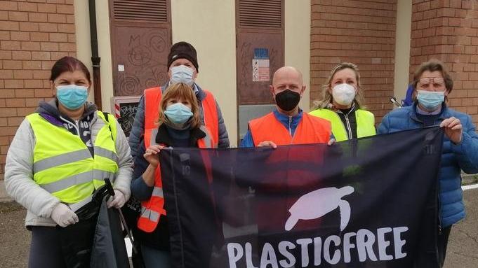 Quaranta cacciatori di rifiuti per una Bondeno più pulita