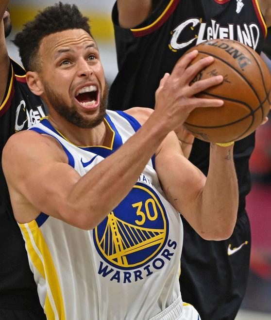Strage di big: cadono Utah e Phoenix, orgoglio Lakers