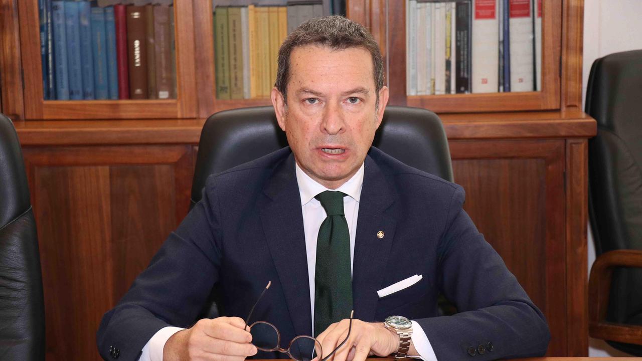 Il prefetto: «Poche sanzioni Covid, ferraresi disciplinati». Adesso due priorità legate a scuole e locali
