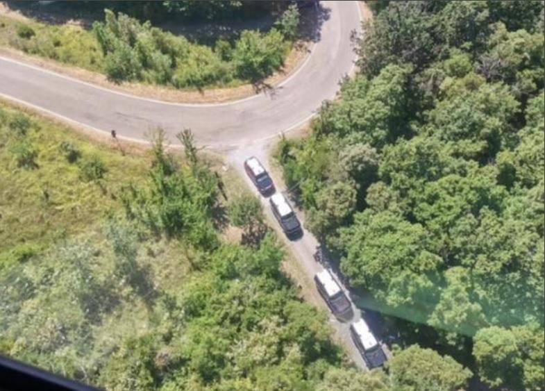 Il blitz dei carabinieri nei boschi di Rosignano del luglio dello scorso anno che portò all’arresto di sette persone