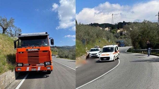 A sinistra, il camion fermo sulla strada. A destra, un'automobilista che ha assistito alla caduta tenta il messaggio cardiaco sullo sfortunato operaio