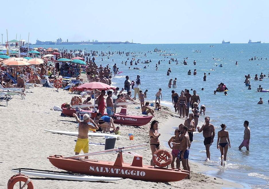 Pisa, tutti al mare (finalmente): dal 15 maggio gli stabilimenti del litorale sono pronti 