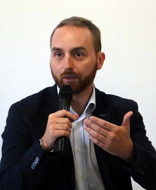 «Così non basta, ci serve lavorare la sera ma per farlo va abolito il coprifuoco» 