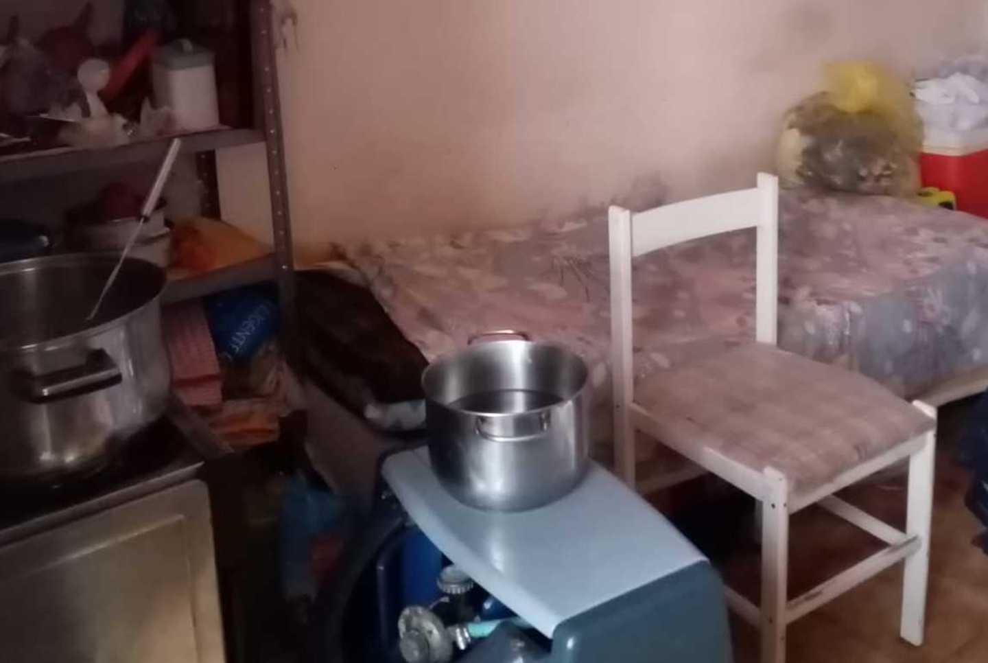 Da quattro anni per casa un magazzino 