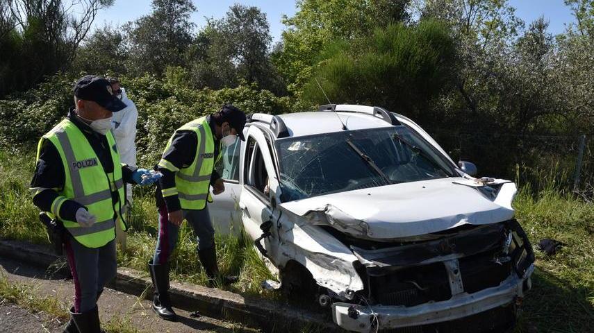 Tragedia sulla Siena-Grosseto, muore a 51 anni in auto