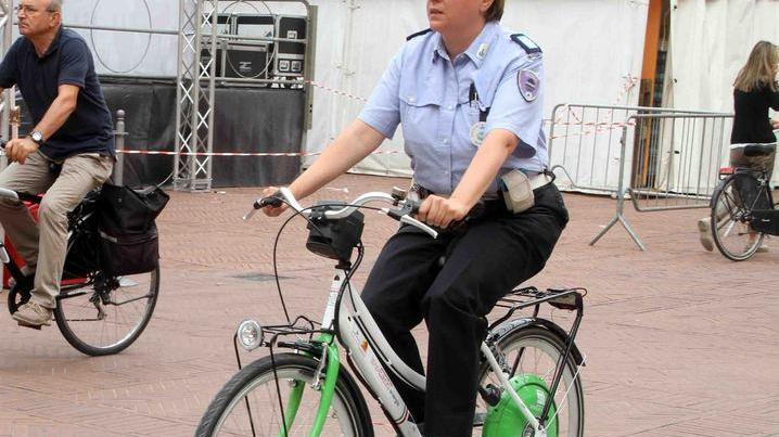Quattro nuove e-bike per dipendenti e vigili