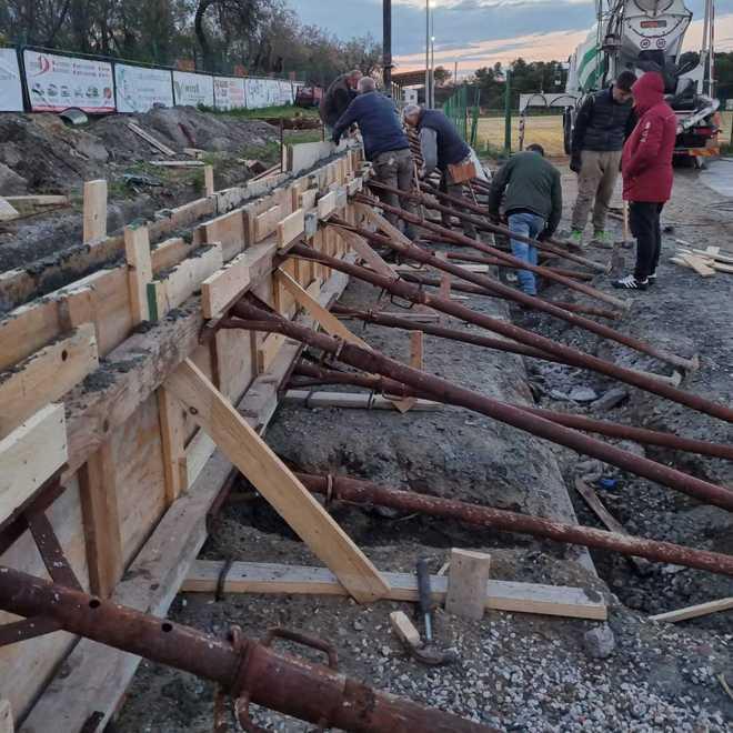 Tribune nuove e riqualificazione della struttura I dirigenti del Vada al lavoro per lo stadio-gioiello 
