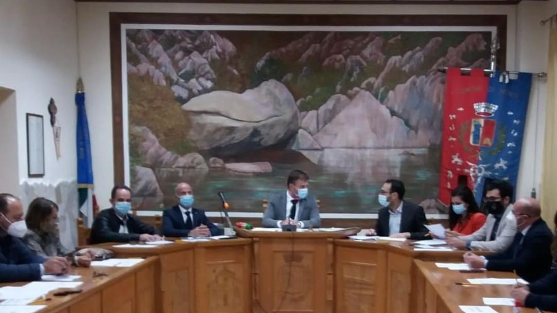 Strade comunali, l’opposizione sollecita interventi