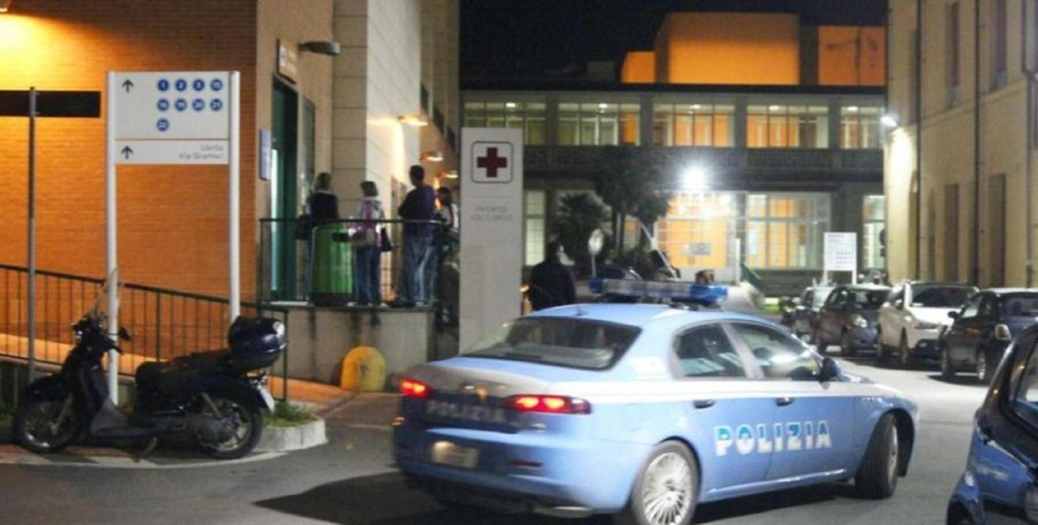 La polizia all'ospedale di Livorno (foto d'archivio)