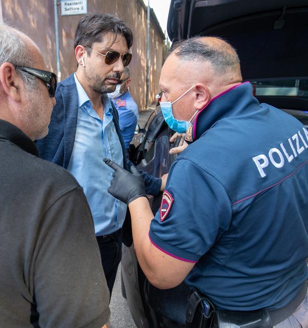Spaccio di coppia In casa avevano coca per la movida 