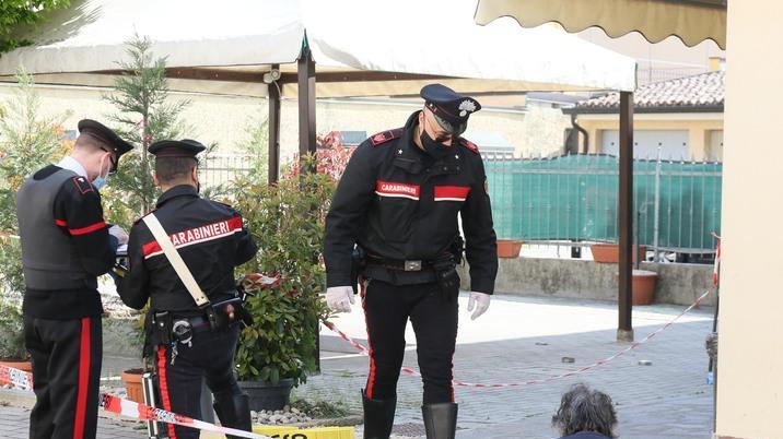 Ora si cerca la pistola usata