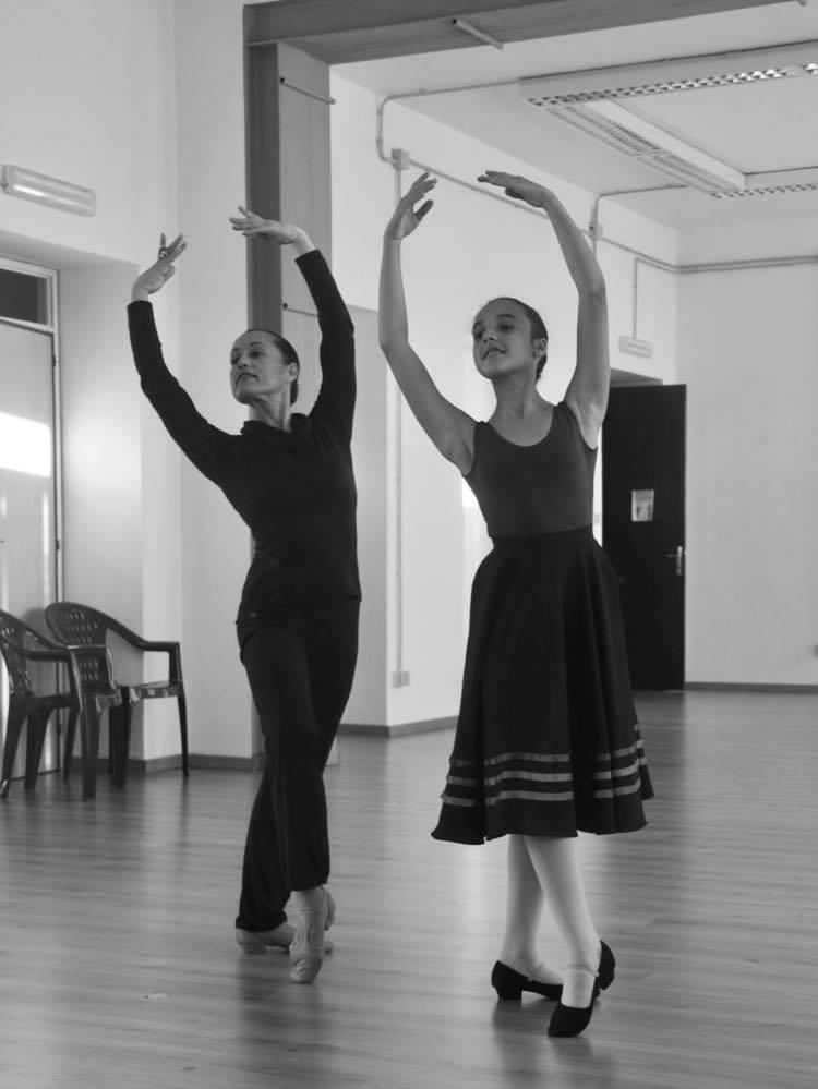 Trinità, il sogno di Alessandra si avvera: ammessa all'Accademia ucraina di balletto