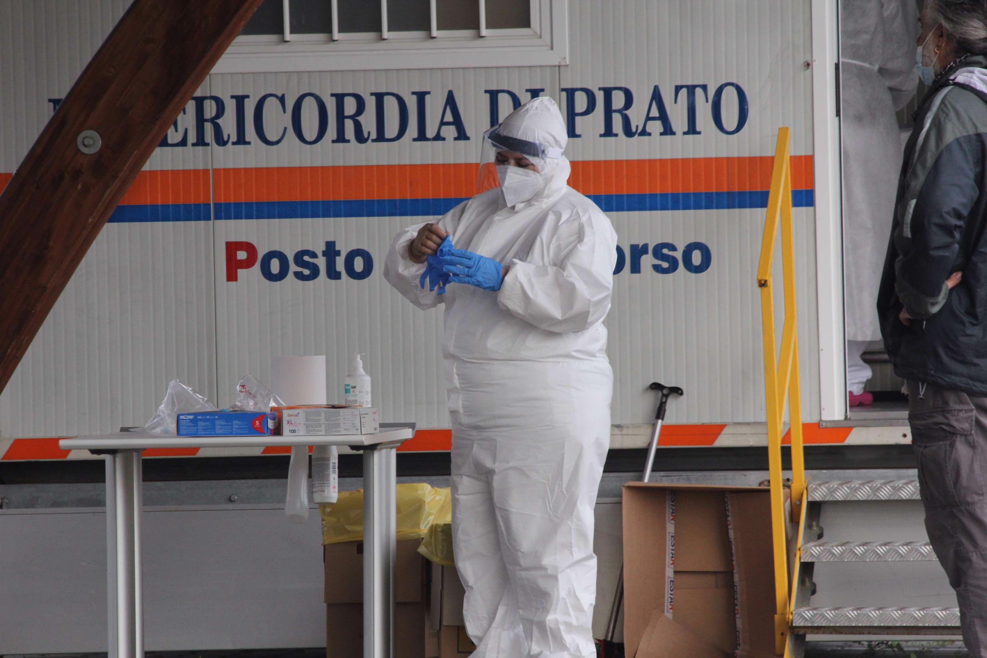 Coronavirus, il triste primato nazionale di Prato: ecco i dati che continuano a preoccupare 