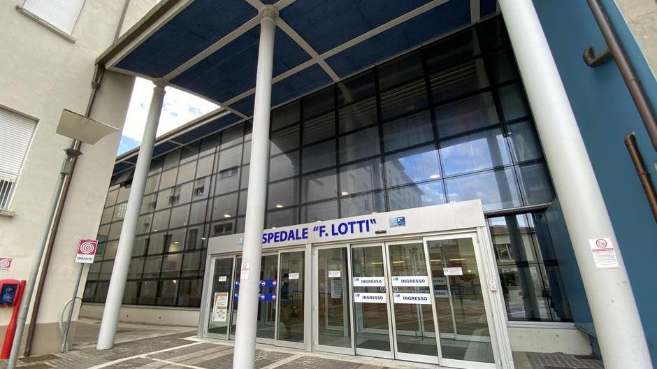 Aborto dopo l’abuso di farmaci, il consultorio prende in carico la donna