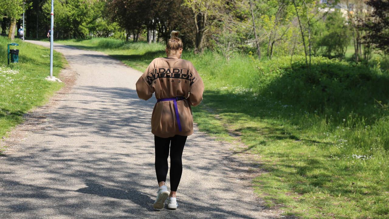 Reggio Emilia, sale l’apprensione al Parco delle Caprette «Abbiamo paura di quel maniaco Reggio Emilia, sale l’apprensione al Parco delle Caprette «Abbiamo paura di quel maniaco
