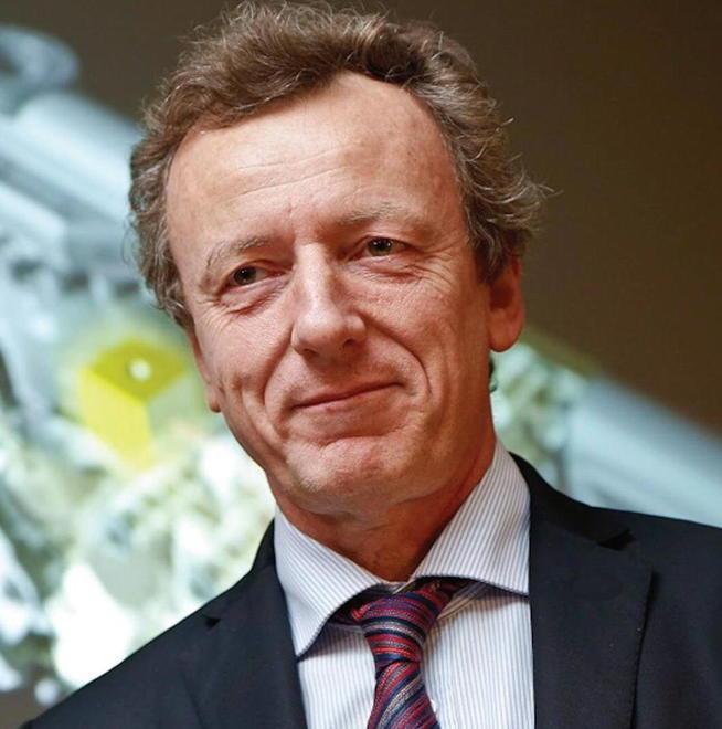 «Il trenta per cento degli italiani è protetto per questo è razionale la scelta di riaprire»