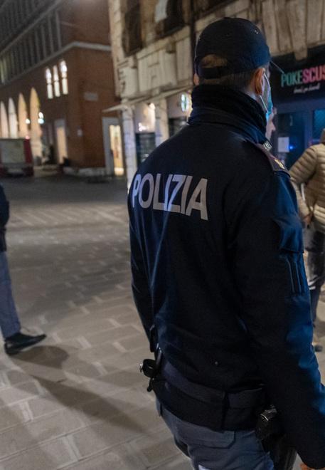 Fermato in via delle Vigne con un etto di hashish