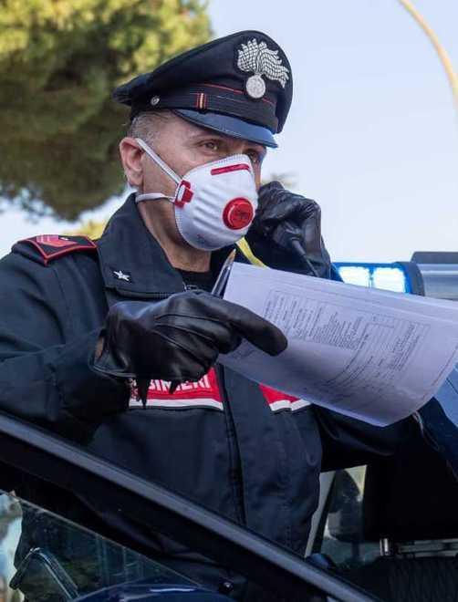 Non ha reddito né beni Ma è intestatario di ben 77 autovetture